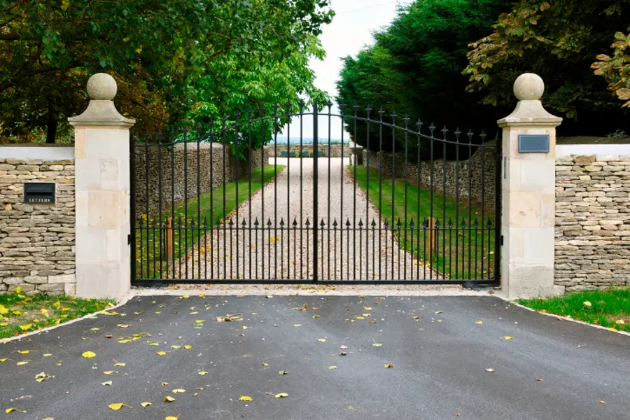 Automatic Driveway Gate Repair
